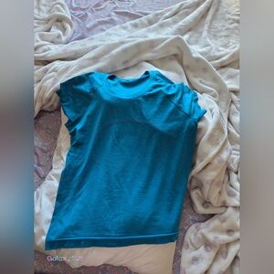 Lululemon Swiftly Tech Short Sleeve Shirt